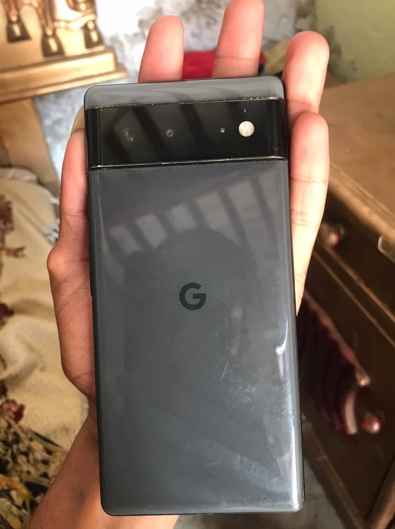 Google Pixel 6 4