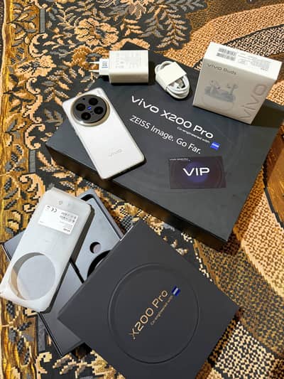 Vivo x200 Pro