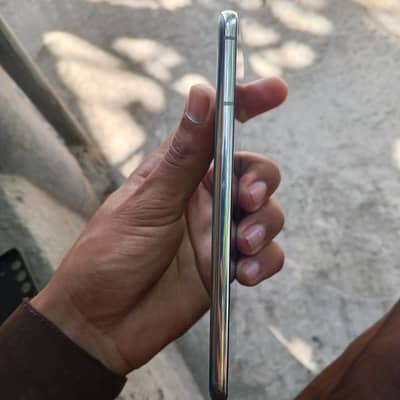 Samsung Mobile S21