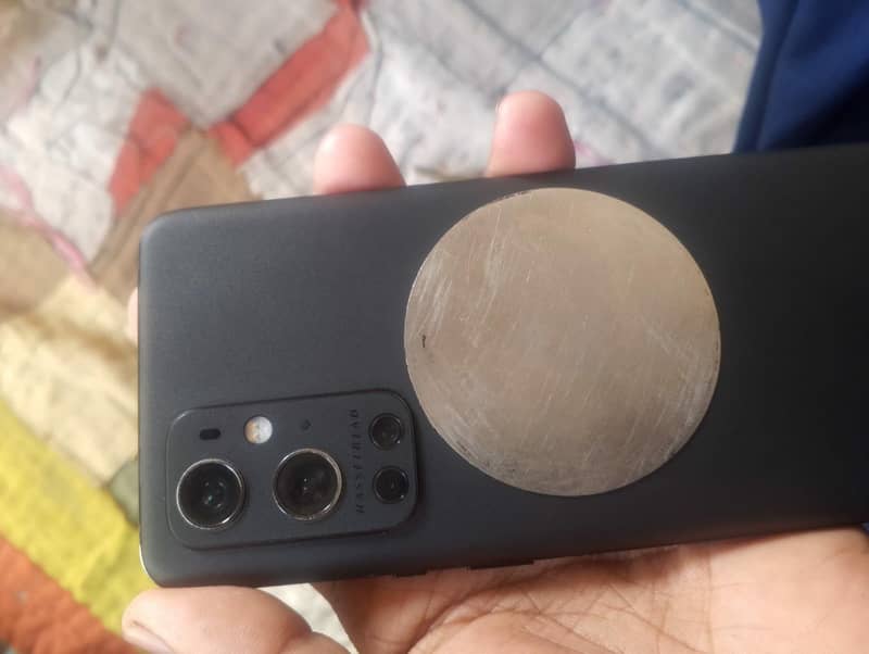 One Plus 9 Pro 7