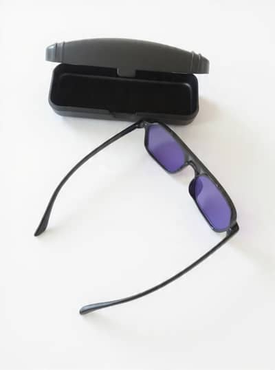 Stylish Purple Sunglasses with Case - Like New