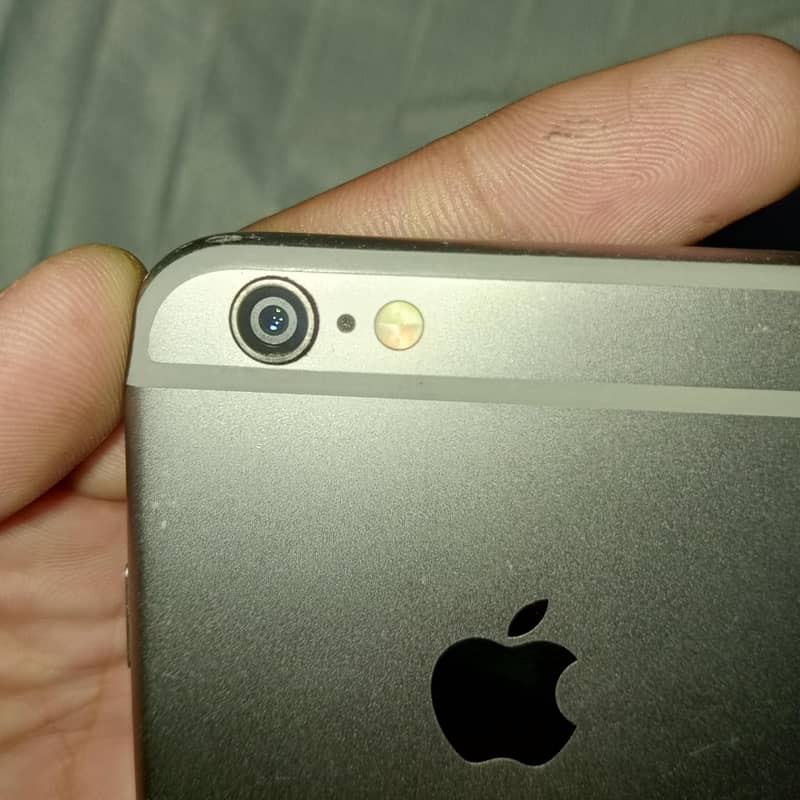 Apple iPhone 6 3