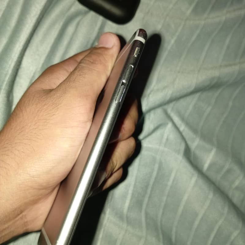 Apple iPhone 6 11