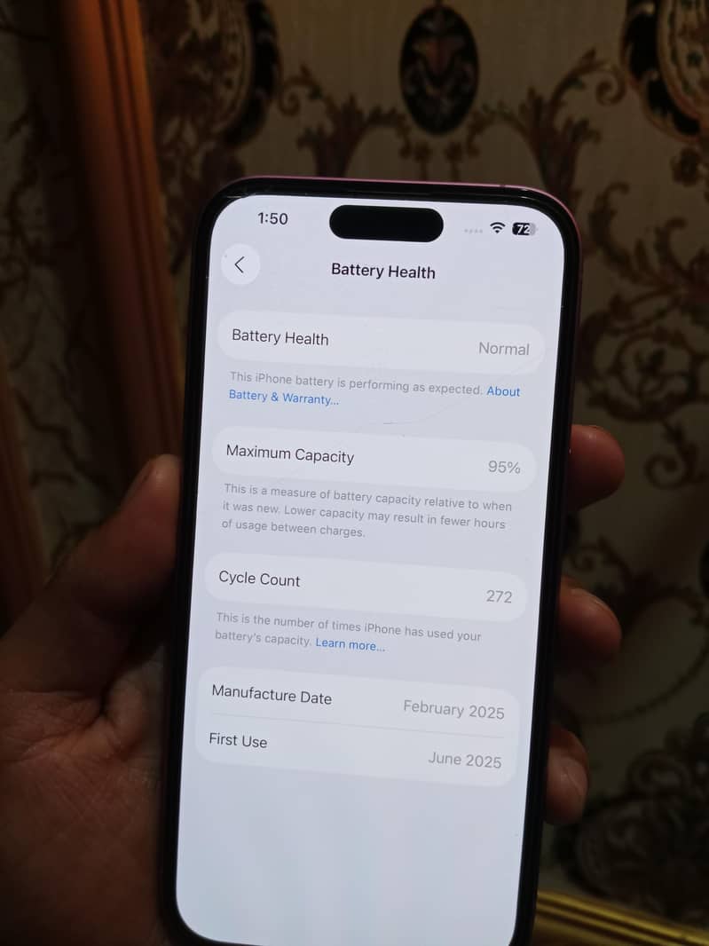 Apple iPhone 16 5