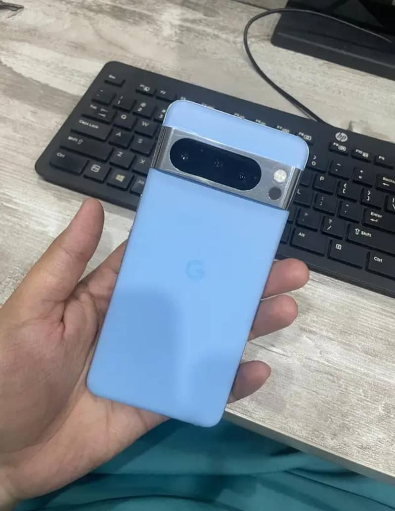 Google pixel 8 pro 2