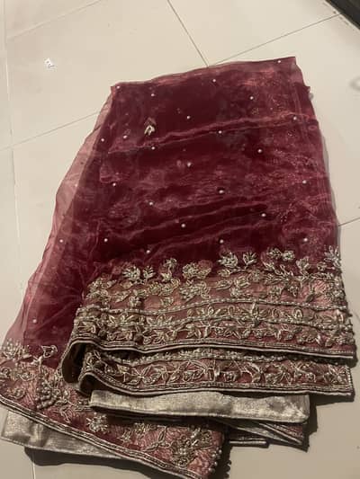 Barat anari red langa set