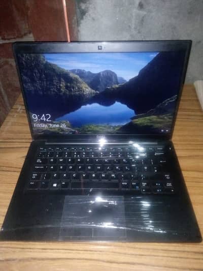 Dell latitude 7390 corei5 8th generation