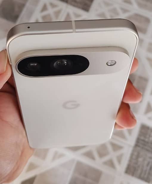 Google Pixel 9 2