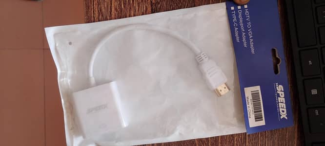 HDMI cable . mini display port cable