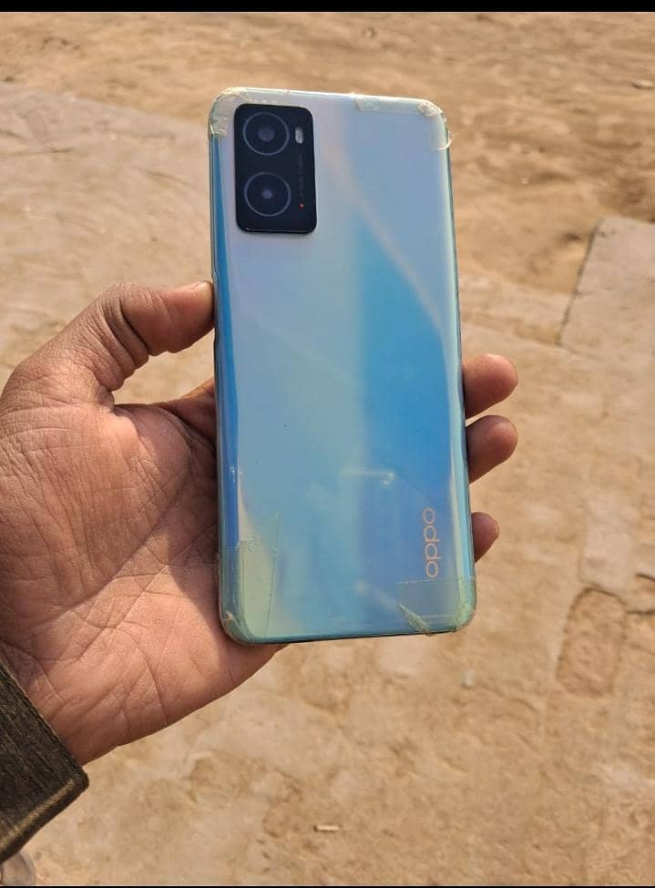 OPPO A76 4