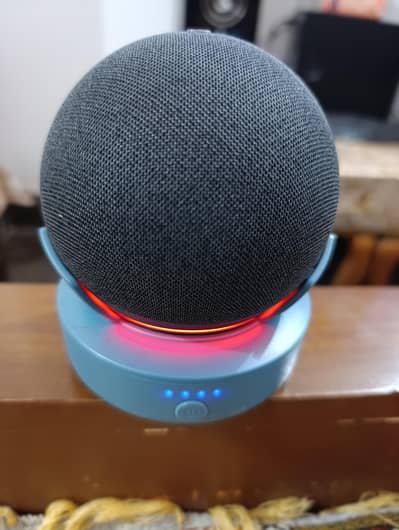 Alexa 4 gen with battery base