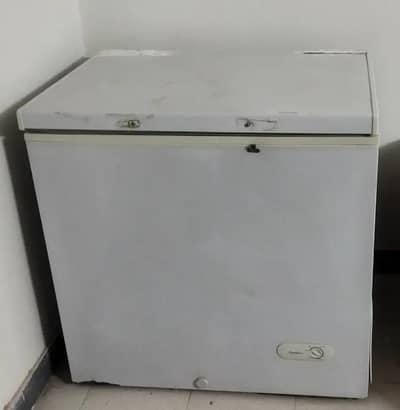 Dawlance Deep Freezer