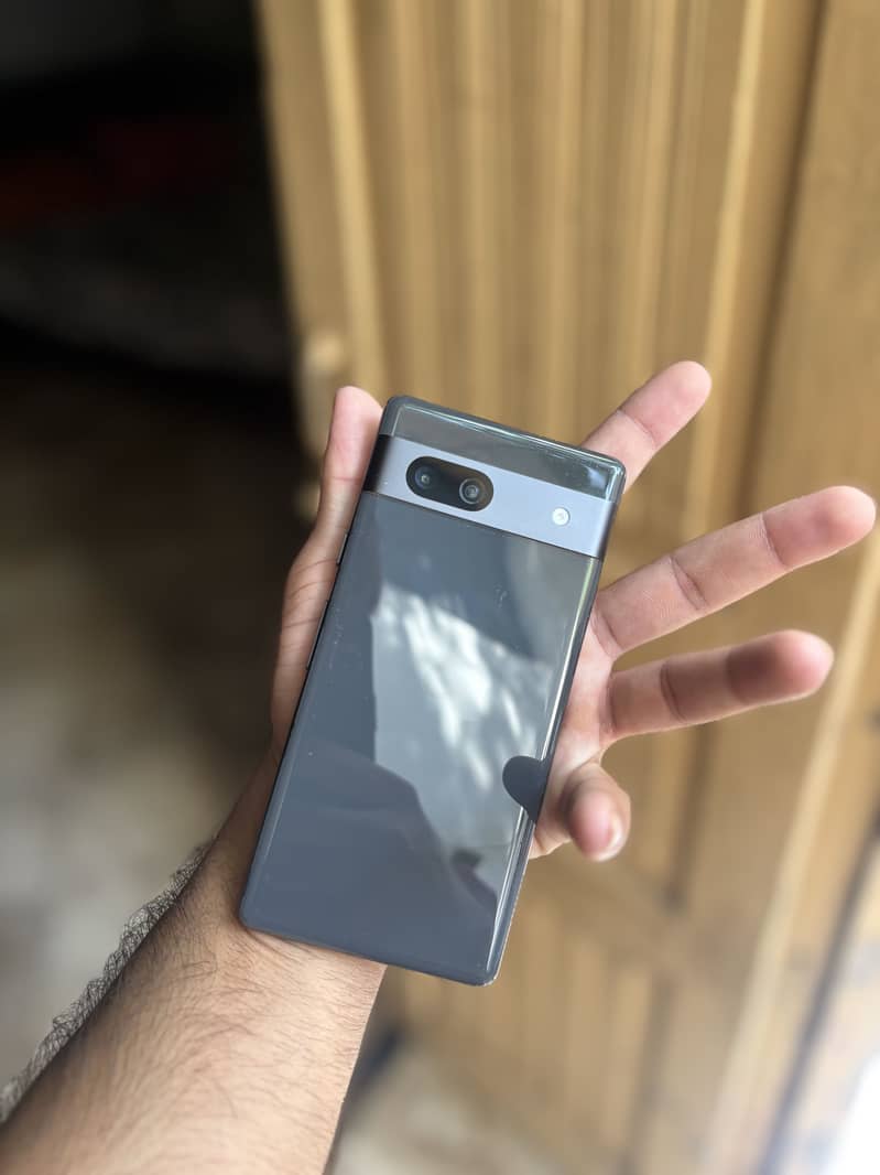 Google Pixel 7a 1