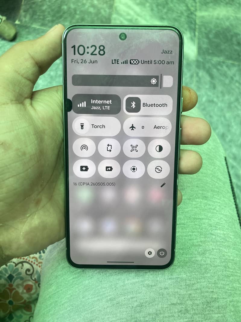 Google Pixel 8 6