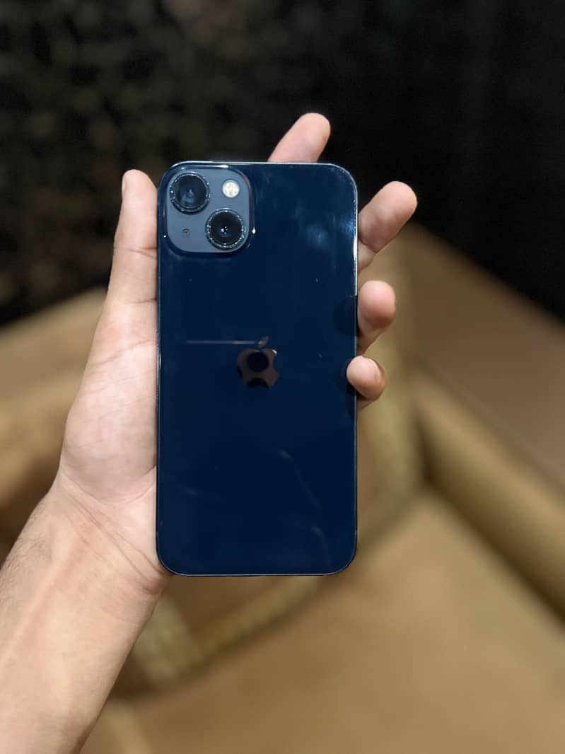 Apple iPhone 13 3