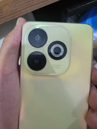 Infinix Smart 8 Pro