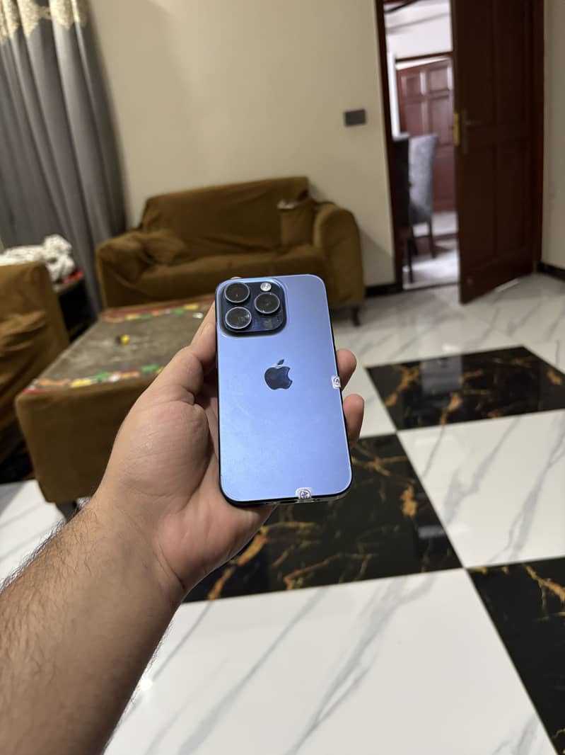 Iphone 15 pro 1