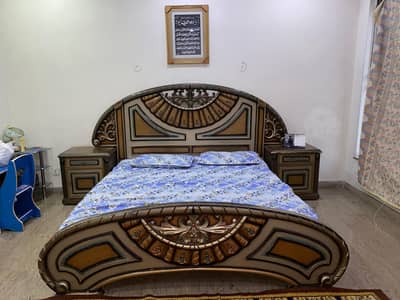 Bed for sale in good condition