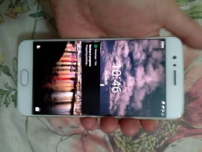 One Plus 5