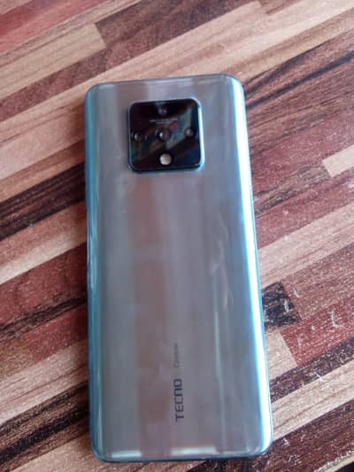 Tecno Camon 16