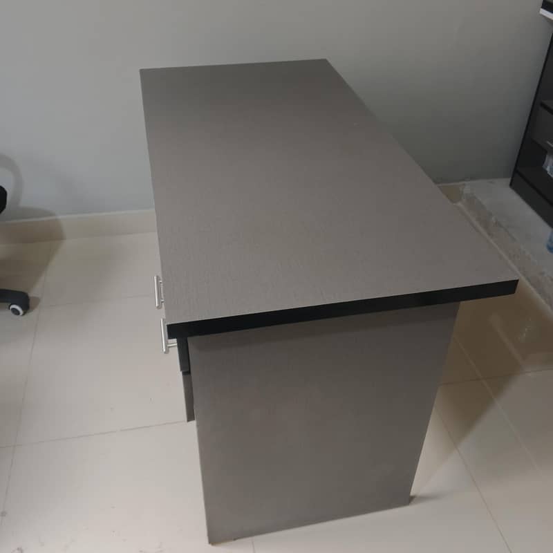 Medium Size Office Table 4