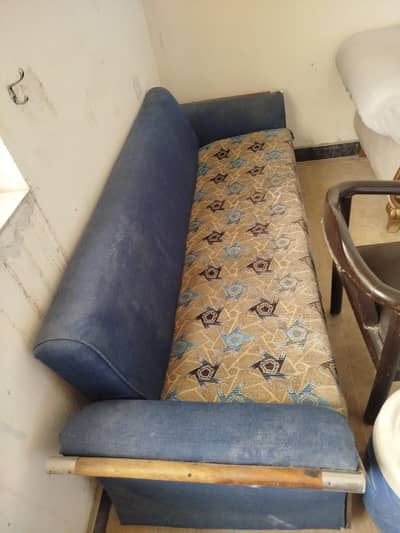 05 Seater Sofa