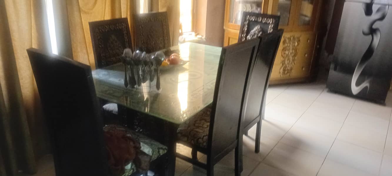 dining table 6 persons 0