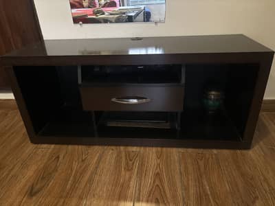 TV shelf