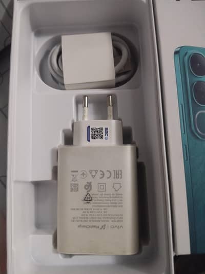 vivo y200