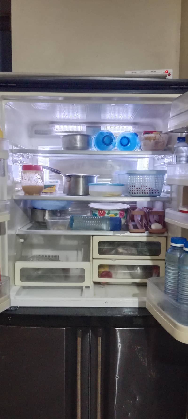 Sharp fridge 4 door 2