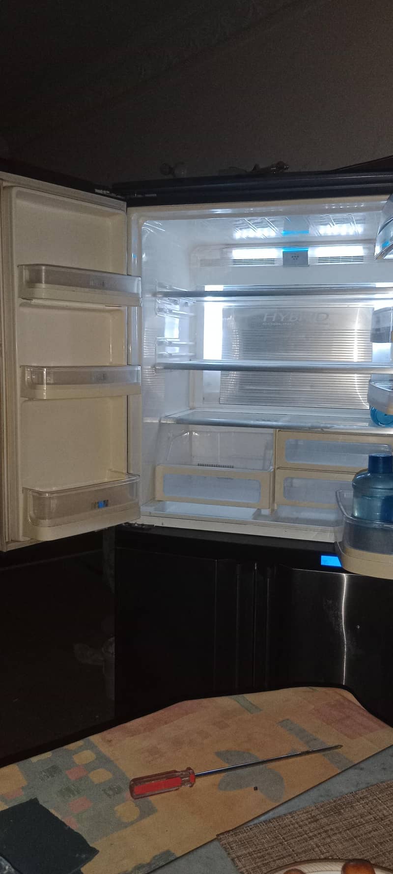 Sharp fridge 4 door 7
