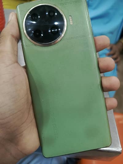 Tecno Spark 20 Pro Plus