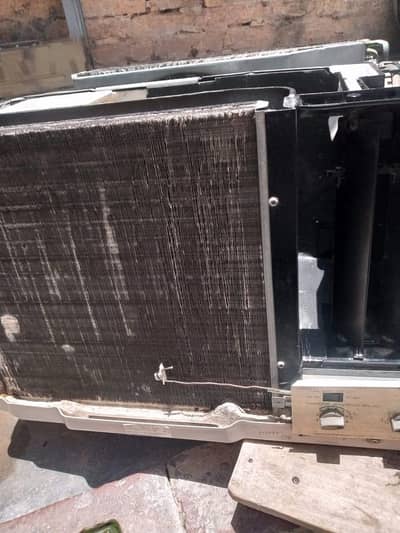 window AC