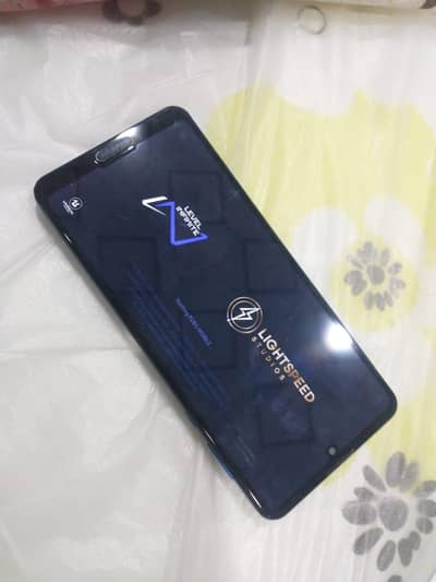 sharp Aquos R5G 12/256