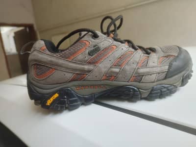 merrell top of the line hiking shoes