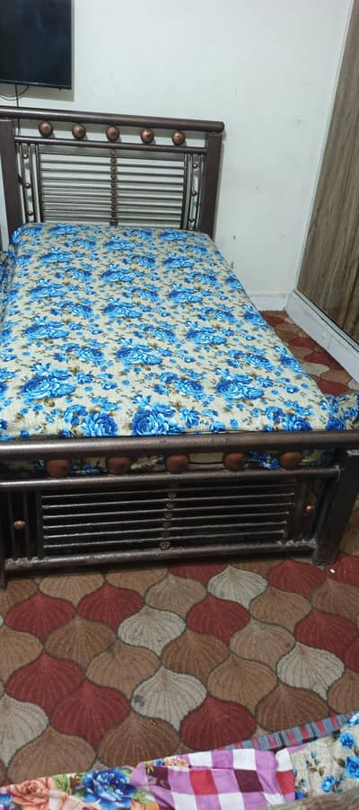 urgent sale single beds iron two with matres