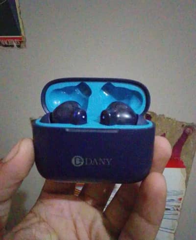 Dany Airdots 101 branded airbuds contact 03244063749