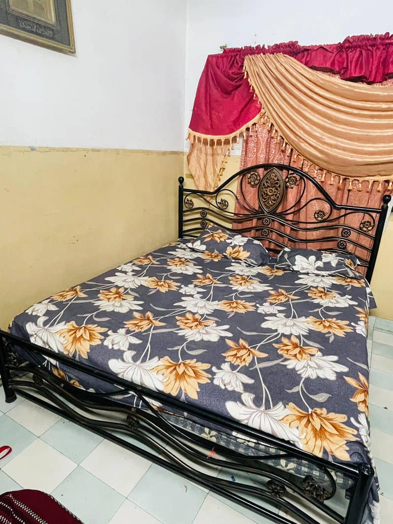 king bed 1