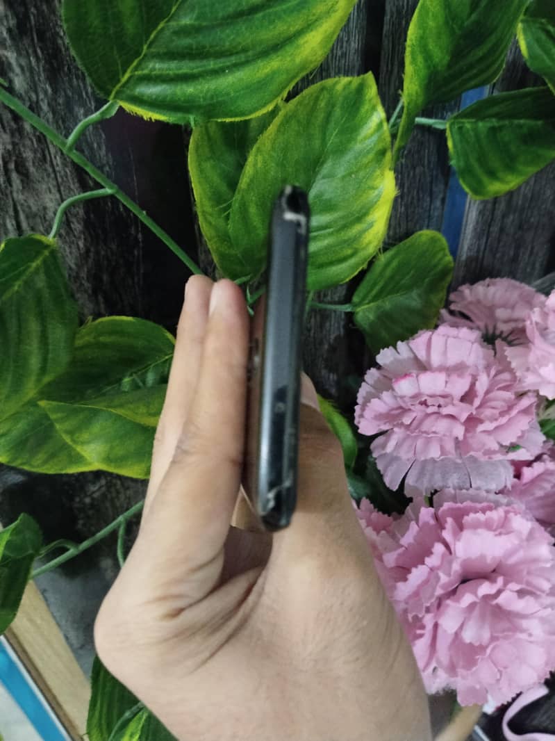 One Plus 6T 2