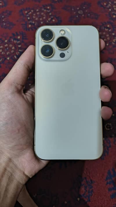 Apple iPhone 13 Pro icloud locked