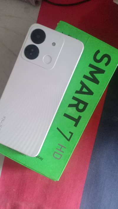 Infinix Smart 7 With Box Saaf ha bas touch Halka break ha feel ni hota