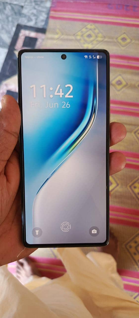 Tecno CAMON 40 0