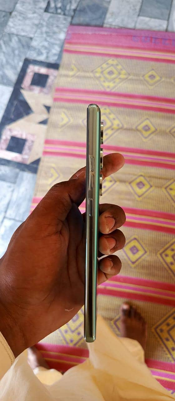 Tecno CAMON 40 1