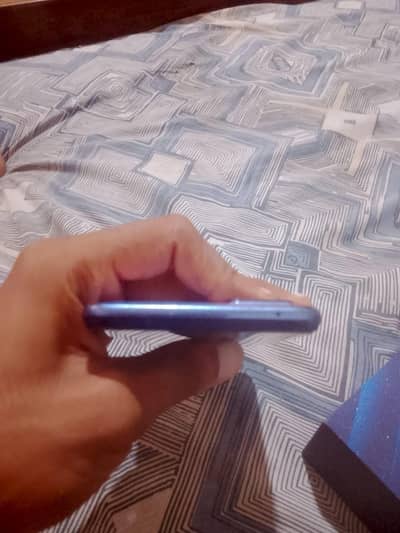 Vivo V21e