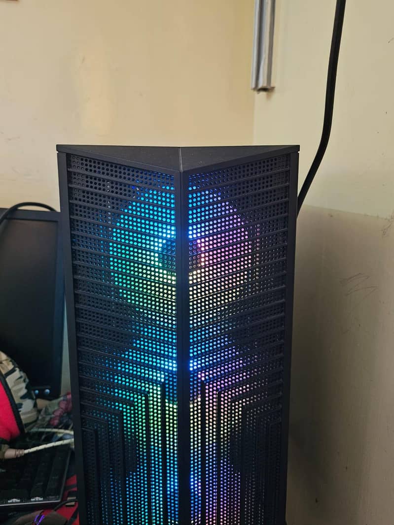 Gaming PC setup 0