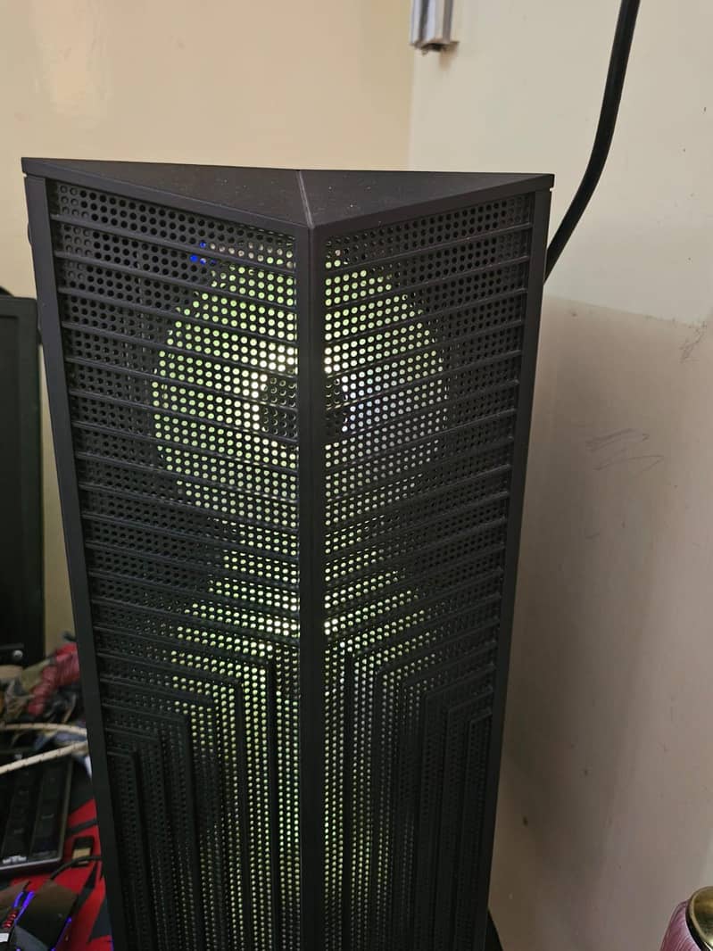 Gaming PC setup 1