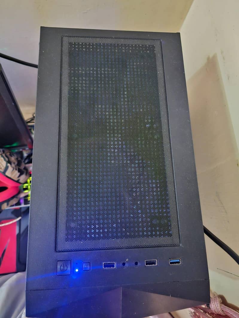 Gaming PC setup 3