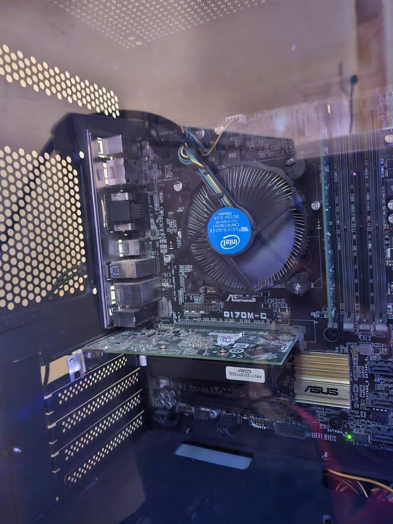 Gaming PC setup 5