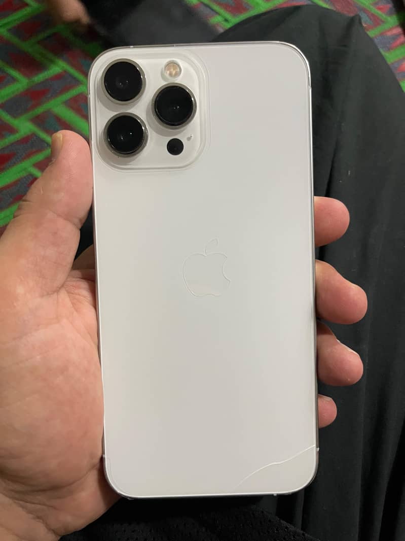 Apple iPhone 13 Pro Max 0