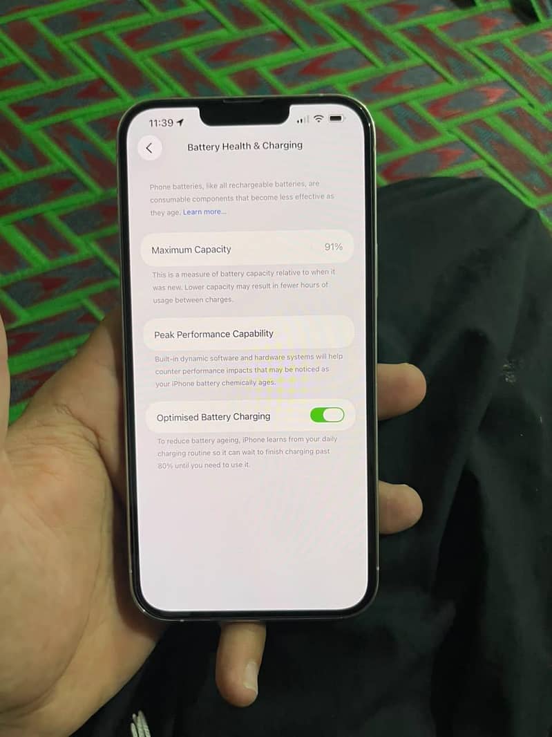 Apple iPhone 13 Pro Max 3